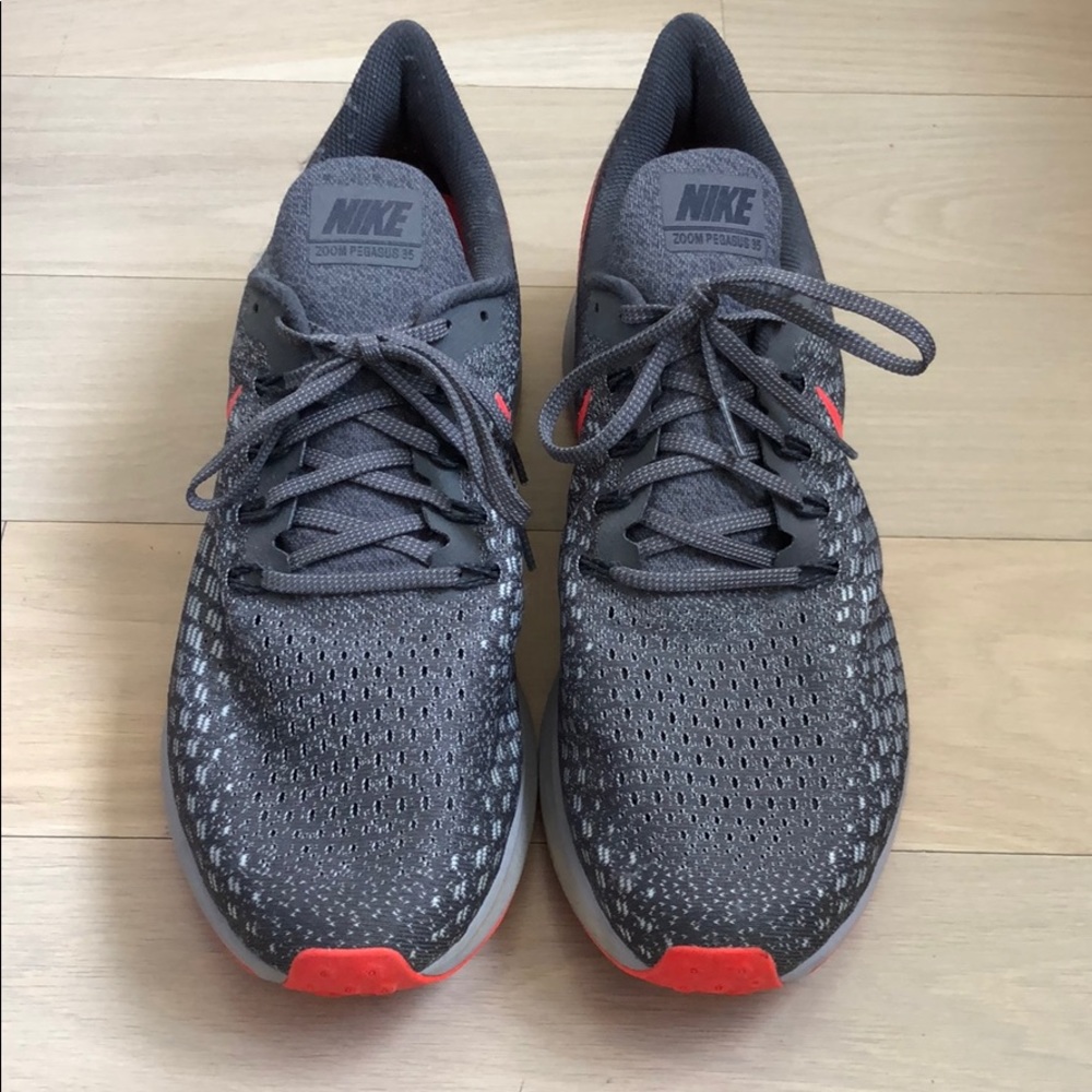 Like-new Nike Zoom Pegasus 35